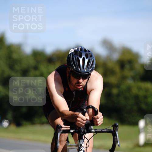07.09.2025 - 19. Norderstedt Triathlon Michael Burmester http://msf.ph/oto/8847533 07.09.2025 11:28:13 Radfahren 204, 746 meine-sportfotos.de