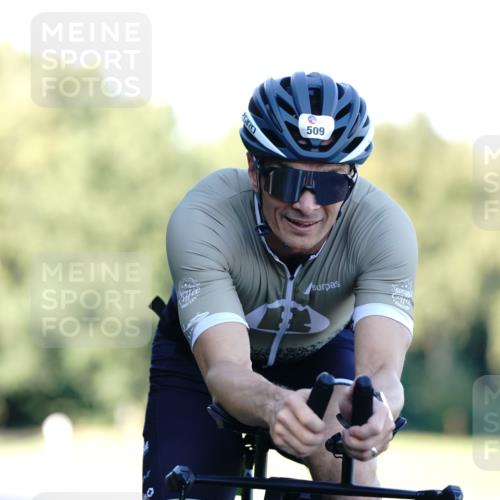 07.09.2025 - 19. Norderstedt Triathlon Michael Burmester http://msf.ph/oto/8847545 07.09.2025 16:16:01 Radfahren 509, 870, 1435, 1550, 1553 meine-sportfotos.de