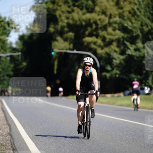 07.09.2025 - 19. Norderstedt Triathlon Michael Burmester http://msf.ph/oto/8847569 07.09.2025 11:28:57 Radfahren 1394 meine-sportfotos.de