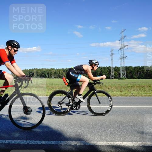 07.09.2025 - 19. Norderstedt Triathlon Michael Burmester http://msf.ph/oto/8847570 07.09.2025 15:26:45 Radfahren 450, 1497 meine-sportfotos.de