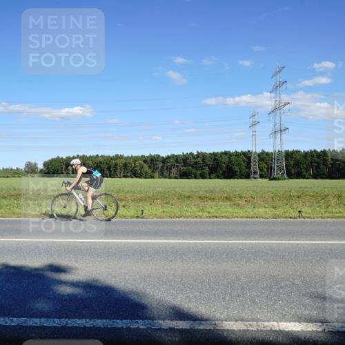 07.09.2025 - 19. Norderstedt Triathlon Michael Burmester http://msf.ph/oto/8847572 07.09.2025 15:26:47 Radfahren 450, 1481, 1497 meine-sportfotos.de