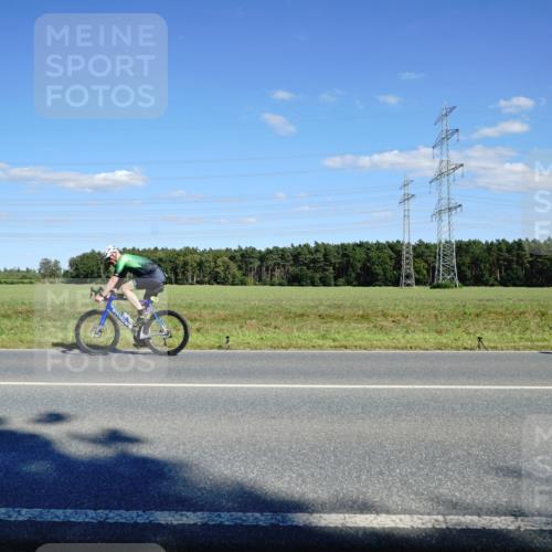 07.09.2025 - 19. Norderstedt Triathlon Michael Burmester http://msf.ph/oto/8847585 07.09.2025 15:26:55 Radfahren 380, 446 meine-sportfotos.de