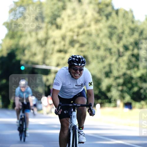 07.09.2025 - 19. Norderstedt Triathlon Michael Burmester http://msf.ph/oto/8847590 07.09.2025 16:16:18 Radfahren 955, 1103 meine-sportfotos.de