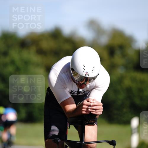 07.09.2025 - 19. Norderstedt Triathlon Michael Burmester http://msf.ph/oto/8847595 07.09.2025 11:29:21 Radfahren 819, 1173, 1228 meine-sportfotos.de