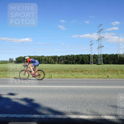 07.09.2025 - 19. Norderstedt Triathlon Michael Burmester http://msf.ph/oto/8847596 07.09.2025 15:27:01 Radfahren  meine-sportfotos.de