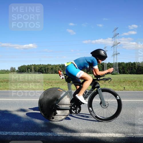 07.09.2025 - 19. Norderstedt Triathlon Michael Burmester http://msf.ph/oto/8847600 07.09.2025 15:27:04 Radfahren 444, 927 meine-sportfotos.de