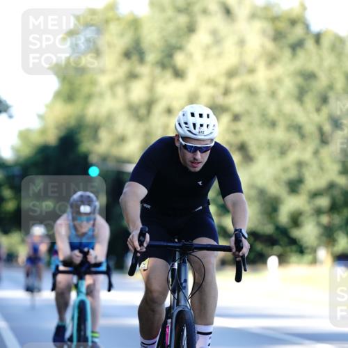 07.09.2025 - 19. Norderstedt Triathlon Michael Burmester http://msf.ph/oto/8847643 07.09.2025 16:16:28 Radfahren 372, 1063, 1075, 1089, 1455 meine-sportfotos.de
