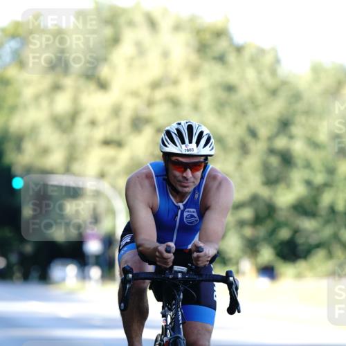 07.09.2025 - 19. Norderstedt Triathlon Michael Burmester http://msf.ph/oto/8847681 07.09.2025 16:16:32 Radfahren 372, 1075, 1603 meine-sportfotos.de