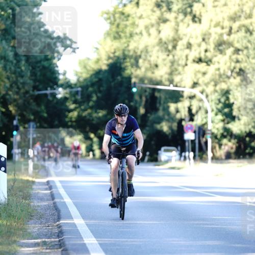 07.09.2025 - 19. Norderstedt Triathlon Michael Burmester http://msf.ph/oto/8847689 07.09.2025 16:16:35 Radfahren 1093, 1444, 1603 meine-sportfotos.de