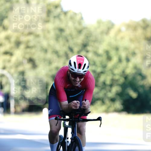 07.09.2025 - 19. Norderstedt Triathlon Michael Burmester http://msf.ph/oto/8847711 07.09.2025 16:16:43 Radfahren 1573 meine-sportfotos.de