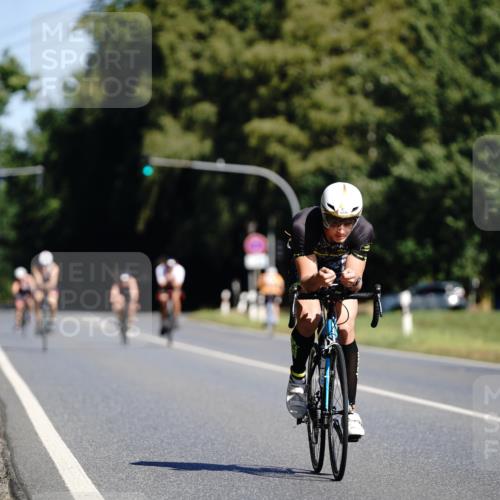 07.09.2025 - 19. Norderstedt Triathlon Michael Burmester http://msf.ph/oto/8847731 07.09.2025 11:29:55 Radfahren 1175 meine-sportfotos.de