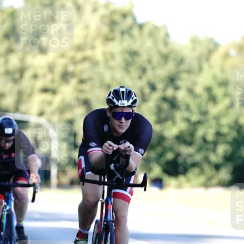 07.09.2025 - 19. Norderstedt Triathlon Michael Burmester http://msf.ph/oto/8847733 07.09.2025 16:16:50 Radfahren 903, 1077, 1411, 1581, 1630 meine-sportfotos.de