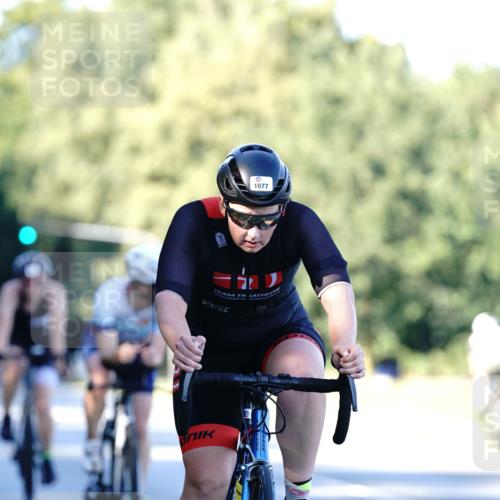 07.09.2025 - 19. Norderstedt Triathlon Michael Burmester http://msf.ph/oto/8847737 07.09.2025 16:16:51 Radfahren 903, 1077, 1411, 1581, 1630 meine-sportfotos.de