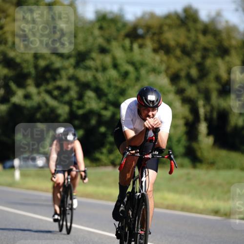 07.09.2025 - 19. Norderstedt Triathlon Michael Burmester http://msf.ph/oto/8847744 07.09.2025 11:30:01 Radfahren 276, 1174, 1341 meine-sportfotos.de