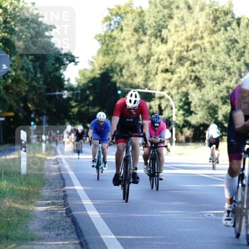 07.09.2025 - 19. Norderstedt Triathlon Michael Burmester http://msf.ph/oto/8847755 07.09.2025 16:16:57 Radfahren 503, 1091, 1454, 1464, 1611 meine-sportfotos.de