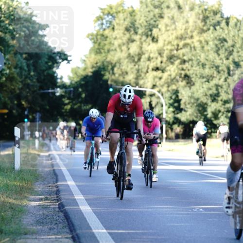 07.09.2025 - 19. Norderstedt Triathlon Michael Burmester http://msf.ph/oto/8847757 07.09.2025 16:16:57 Radfahren 503, 1091, 1454, 1464, 1611 meine-sportfotos.de
