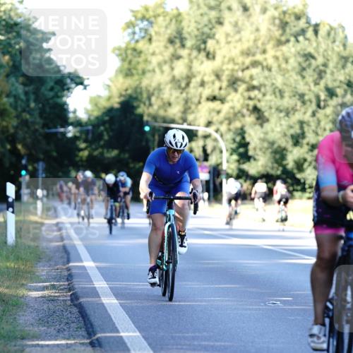 07.09.2025 - 19. Norderstedt Triathlon Michael Burmester http://msf.ph/oto/8847759 07.09.2025 16:16:58 Radfahren 371, 503, 1091, 1454, 1464, 1611 meine-sportfotos.de