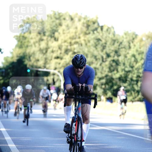 07.09.2025 - 19. Norderstedt Triathlon Michael Burmester http://msf.ph/oto/8847767 07.09.2025 16:17:00 Radfahren 371, 503, 1091, 1454, 1609, 1611 meine-sportfotos.de