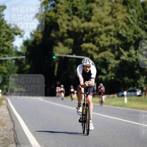 07.09.2025 - 19. Norderstedt Triathlon Michael Burmester http://msf.ph/oto/8847770 07.09.2025 11:30:09 Radfahren 768, 1197 meine-sportfotos.de