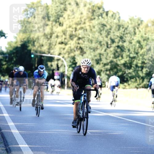 07.09.2025 - 19. Norderstedt Triathlon Michael Burmester http://msf.ph/oto/8847771 07.09.2025 16:17:02 Radfahren 371, 376, 396, 902, 1091, 1448, 1454, 1609 meine-sportfotos.de