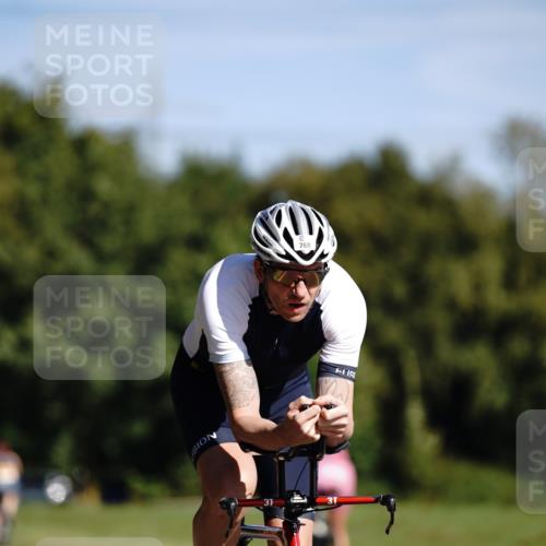 07.09.2025 - 19. Norderstedt Triathlon Michael Burmester http://msf.ph/oto/8847774 07.09.2025 11:30:10 Radfahren 768, 1197 meine-sportfotos.de