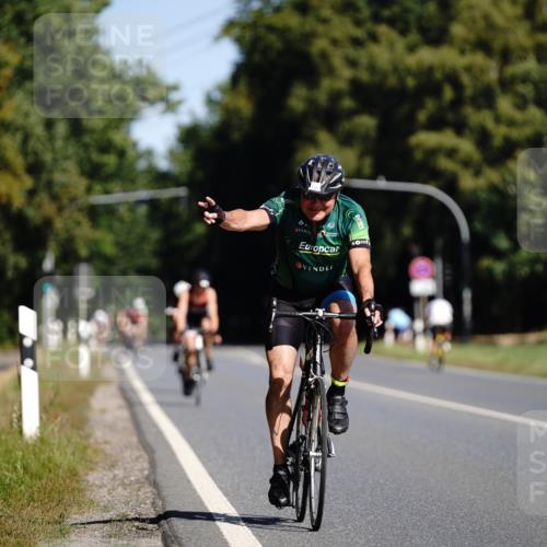 07.09.2025 - 19. Norderstedt Triathlon Michael Burmester http://msf.ph/oto/8847790 07.09.2025 11:30:49 Radfahren 152, 1172 meine-sportfotos.de