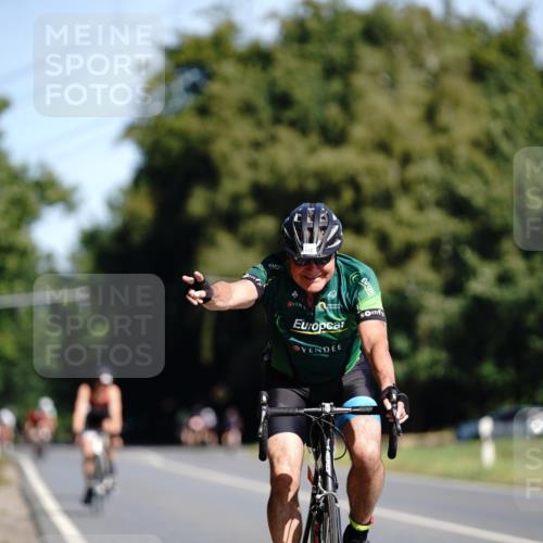 07.09.2025 - 19. Norderstedt Triathlon Michael Burmester http://msf.ph/oto/8847792 07.09.2025 11:30:50 Radfahren 152, 1172 meine-sportfotos.de