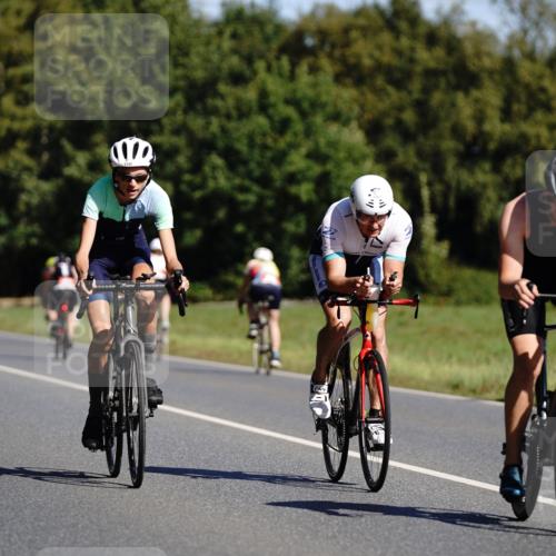 07.09.2025 - 19. Norderstedt Triathlon Michael Burmester http://msf.ph/oto/8847816 07.09.2025 11:31:05 Radfahren 284, 862, 1190, 1208, 1363 meine-sportfotos.de
