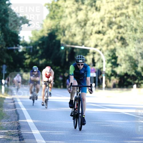 07.09.2025 - 19. Norderstedt Triathlon Michael Burmester http://msf.ph/oto/8847827 07.09.2025 16:17:35 Radfahren 1084 meine-sportfotos.de