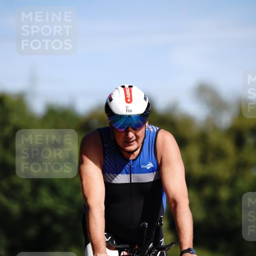 07.09.2025 - 19. Norderstedt Triathlon Michael Burmester http://msf.ph/oto/8847876 07.09.2025 11:31:38 Radfahren 710, 1186 meine-sportfotos.de