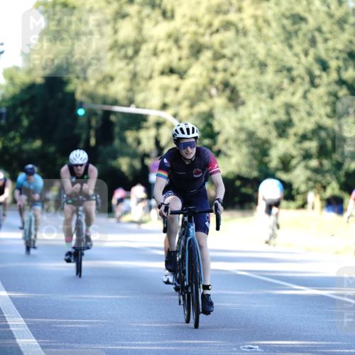 07.09.2025 - 19. Norderstedt Triathlon Michael Burmester http://msf.ph/oto/8847885 07.09.2025 16:18:02 Radfahren 878, 1555, 1621 meine-sportfotos.de