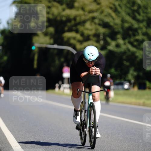 07.09.2025 - 19. Norderstedt Triathlon Michael Burmester http://msf.ph/oto/8847904 07.09.2025 11:32:08 Radfahren 281, 1334 meine-sportfotos.de