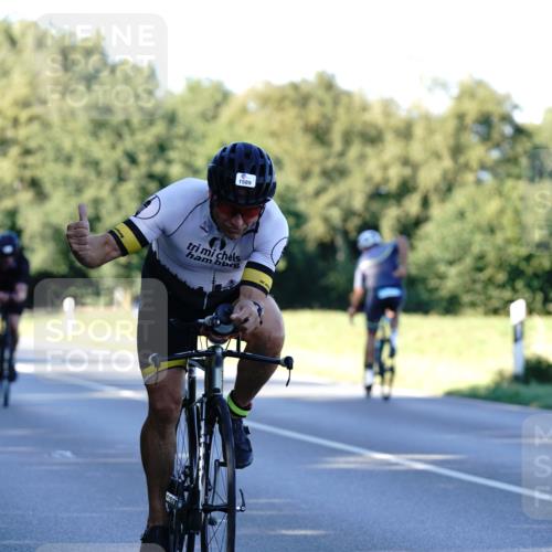 07.09.2025 - 19. Norderstedt Triathlon Michael Burmester http://msf.ph/oto/8847941 07.09.2025 16:18:28 Radfahren 929, 1574, 1589, 1616 meine-sportfotos.de