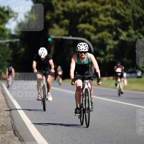 07.09.2025 - 19. Norderstedt Triathlon Michael Burmester http://msf.ph/oto/8847954 07.09.2025 11:33:00 Radfahren 148, 237 meine-sportfotos.de