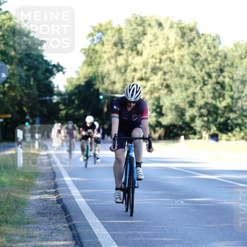 07.09.2025 - 19. Norderstedt Triathlon Michael Burmester http://msf.ph/oto/8847959 07.09.2025 16:18:36 Radfahren 866, 1557 meine-sportfotos.de