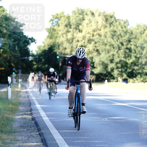 07.09.2025 - 19. Norderstedt Triathlon Michael Burmester http://msf.ph/oto/8847961 07.09.2025 16:18:36 Radfahren 866, 1557 meine-sportfotos.de