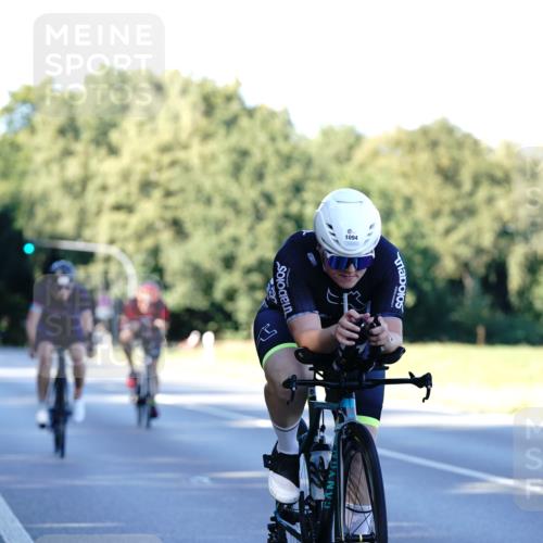 07.09.2025 - 19. Norderstedt Triathlon Michael Burmester http://msf.ph/oto/8847973 07.09.2025 16:18:40 Radfahren 418, 866, 1092, 1094, 1557 meine-sportfotos.de