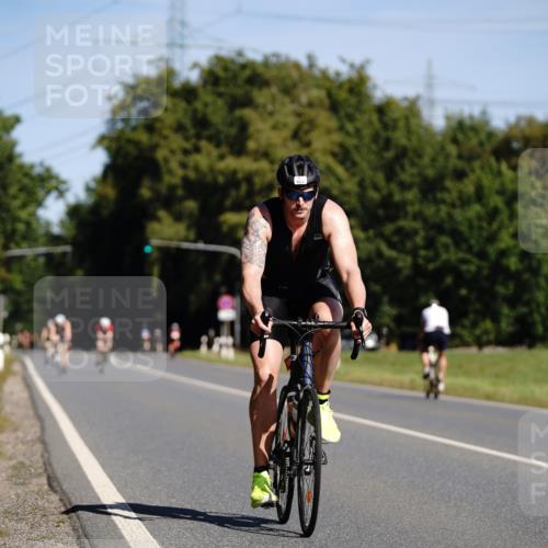 07.09.2025 - 19. Norderstedt Triathlon Michael Burmester http://msf.ph/oto/8848002 07.09.2025 11:33:25 Radfahren 773, 1225 meine-sportfotos.de