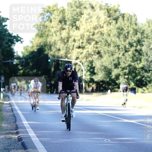 07.09.2025 - 19. Norderstedt Triathlon Michael Burmester http://msf.ph/oto/8848015 07.09.2025 16:19:06 Radfahren 1580 meine-sportfotos.de