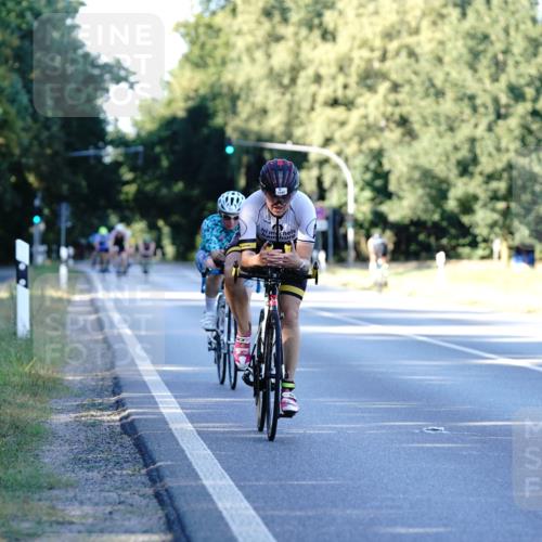 07.09.2025 - 19. Norderstedt Triathlon Michael Burmester http://msf.ph/oto/8848031 07.09.2025 16:19:09 Radfahren 1107, 1432, 1580 meine-sportfotos.de