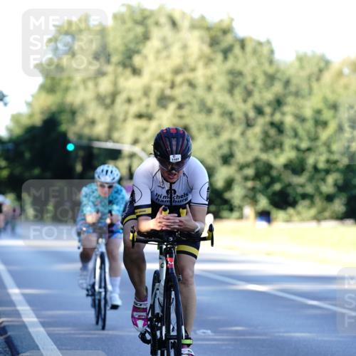 07.09.2025 - 19. Norderstedt Triathlon Michael Burmester http://msf.ph/oto/8848033 07.09.2025 16:19:09 Radfahren 1107, 1432, 1580 meine-sportfotos.de
