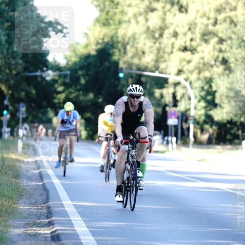 07.09.2025 - 19. Norderstedt Triathlon Michael Burmester http://msf.ph/oto/8848047 07.09.2025 16:19:17 Radfahren 871, 1551 meine-sportfotos.de