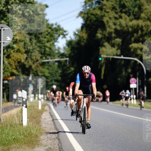 07.09.2025 - 19. Norderstedt Triathlon Michael Burmester http://msf.ph/oto/8848056 07.09.2025 11:34:13 Radfahren 1306 meine-sportfotos.de