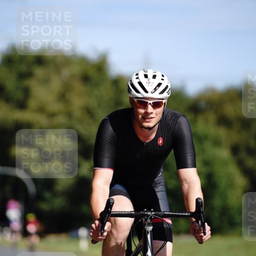 07.09.2025 - 19. Norderstedt Triathlon Michael Burmester http://msf.ph/oto/8848080 07.09.2025 11:34:24 Radfahren 833, 1184, 1357 meine-sportfotos.de