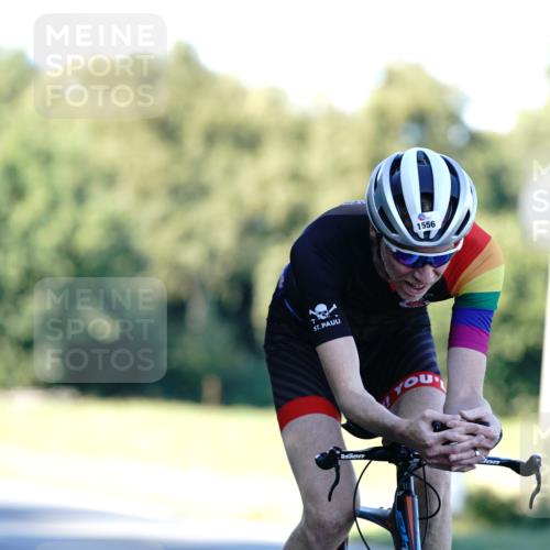 07.09.2025 - 19. Norderstedt Triathlon Michael Burmester http://msf.ph/oto/8848087 07.09.2025 16:19:42 Radfahren 935, 1556 meine-sportfotos.de