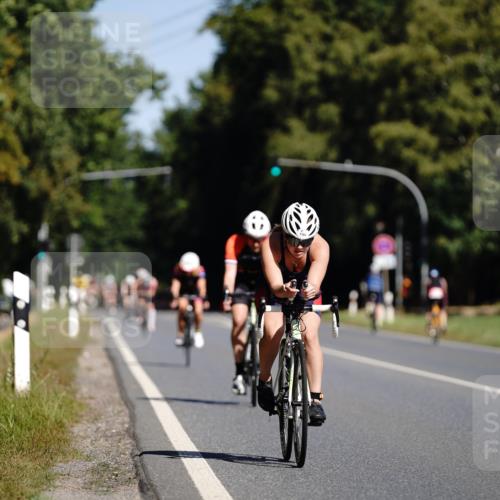 07.09.2025 - 19. Norderstedt Triathlon Michael Burmester http://msf.ph/oto/8848094 07.09.2025 11:34:42 Radfahren 736, 1193 meine-sportfotos.de