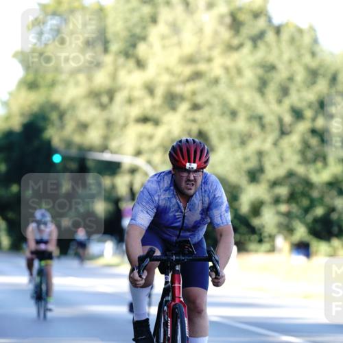 07.09.2025 - 19. Norderstedt Triathlon Michael Burmester http://msf.ph/oto/8848101 07.09.2025 16:20:03 Radfahren 936, 1458, 1607 meine-sportfotos.de
