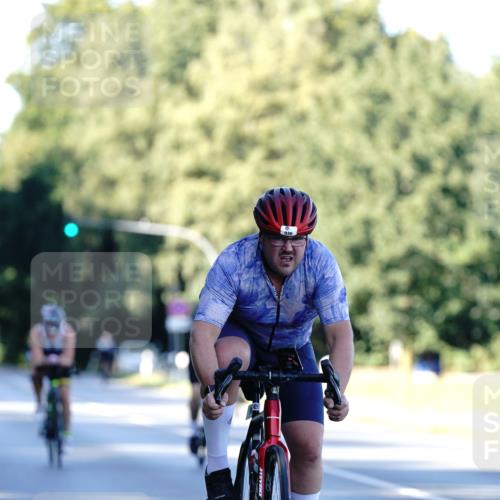 07.09.2025 - 19. Norderstedt Triathlon Michael Burmester http://msf.ph/oto/8848103 07.09.2025 16:20:03 Radfahren 936, 1458, 1607 meine-sportfotos.de