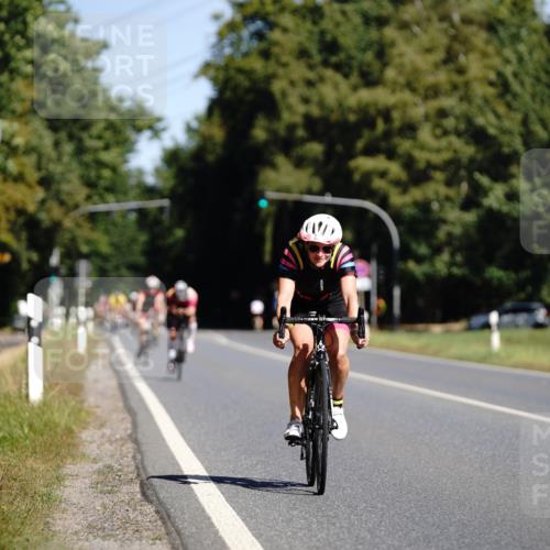 07.09.2025 - 19. Norderstedt Triathlon Michael Burmester http://msf.ph/oto/8848104 07.09.2025 11:34:46 Radfahren 736, 822, 1193 meine-sportfotos.de