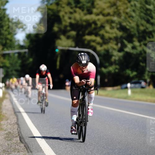 07.09.2025 - 19. Norderstedt Triathlon Michael Burmester http://msf.ph/oto/8848112 07.09.2025 11:34:50 Radfahren 199, 822, 1207 meine-sportfotos.de